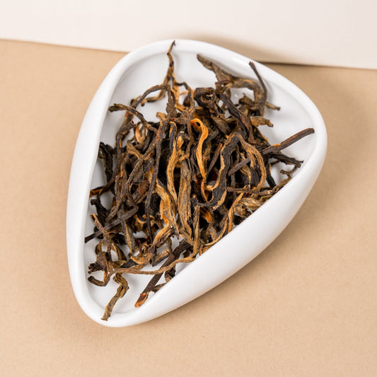 Black Tea Benefits: Why Chinese Black Tea from CrimYun Elevates Your Wellness Routine - NebuTea
